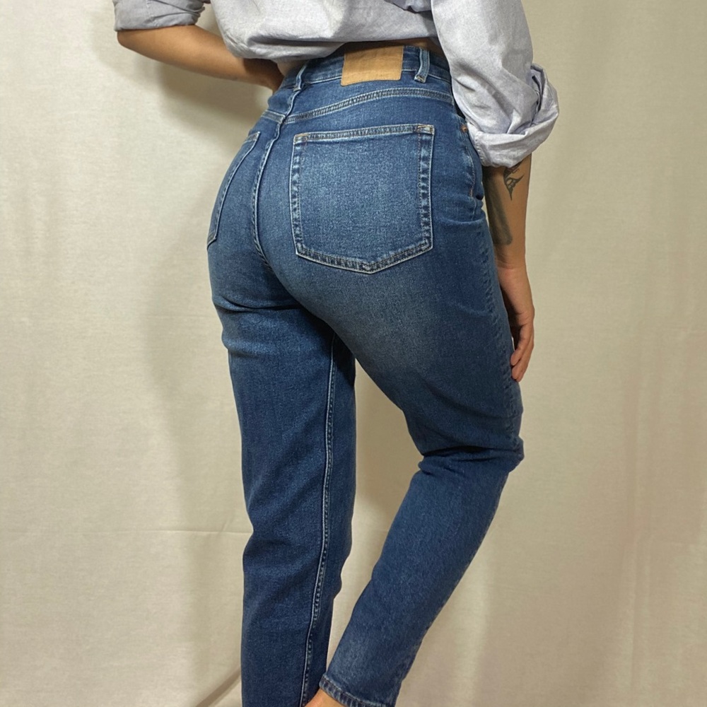Size 4 mom jeans